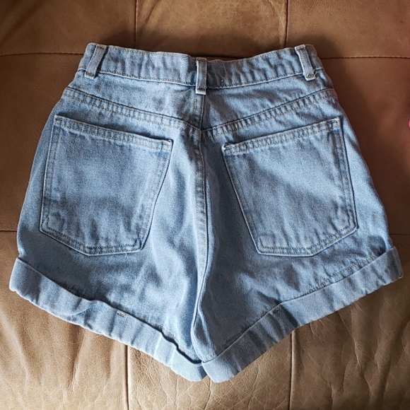 American Apparel shorts - Picture 2 of 4